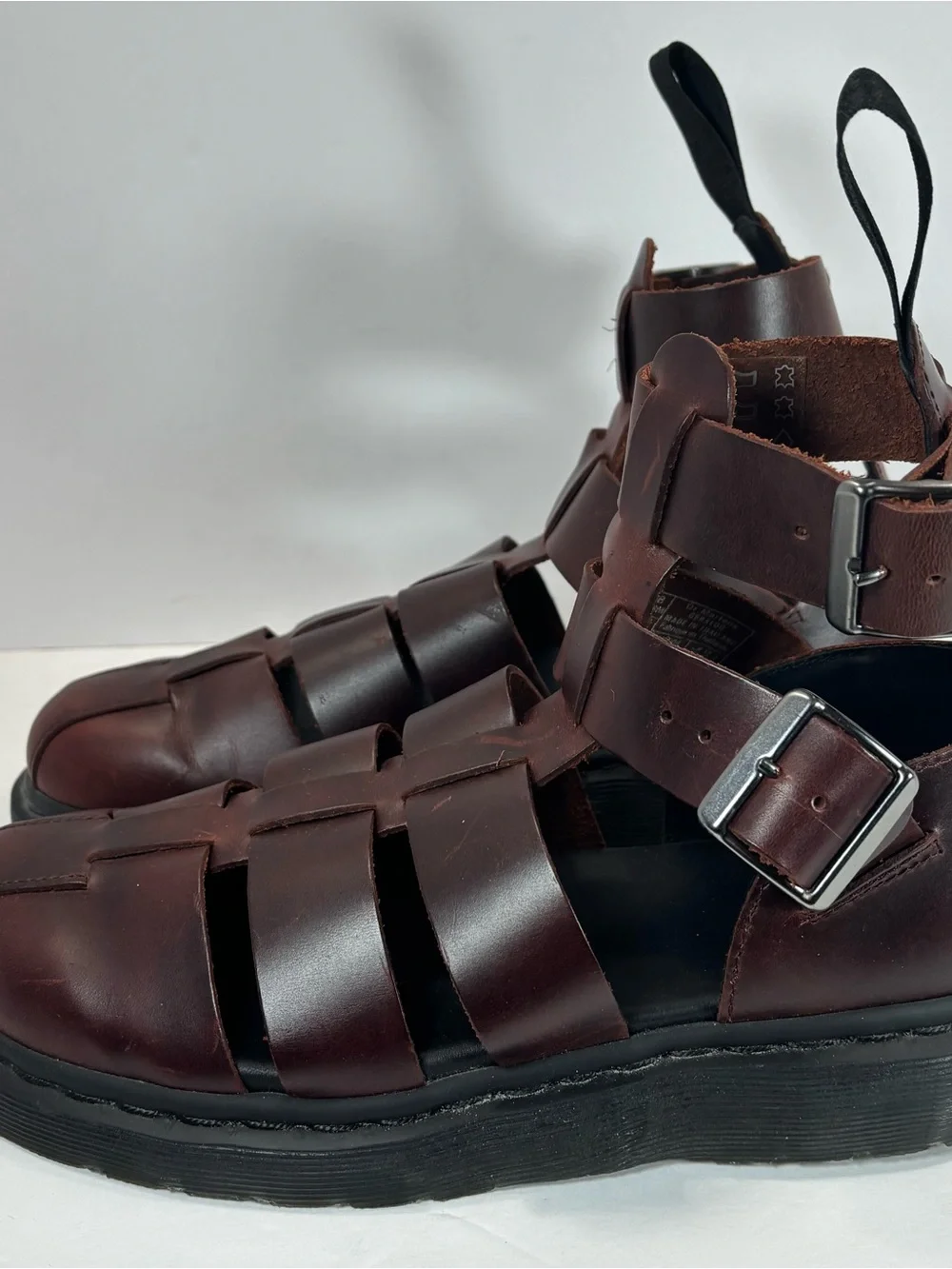 Unisex Dr Marten Fisherman Sandal